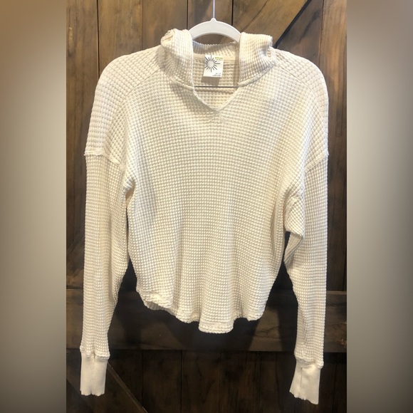 Aerie Women's Waffle Hoodie - Picture 7 of 7